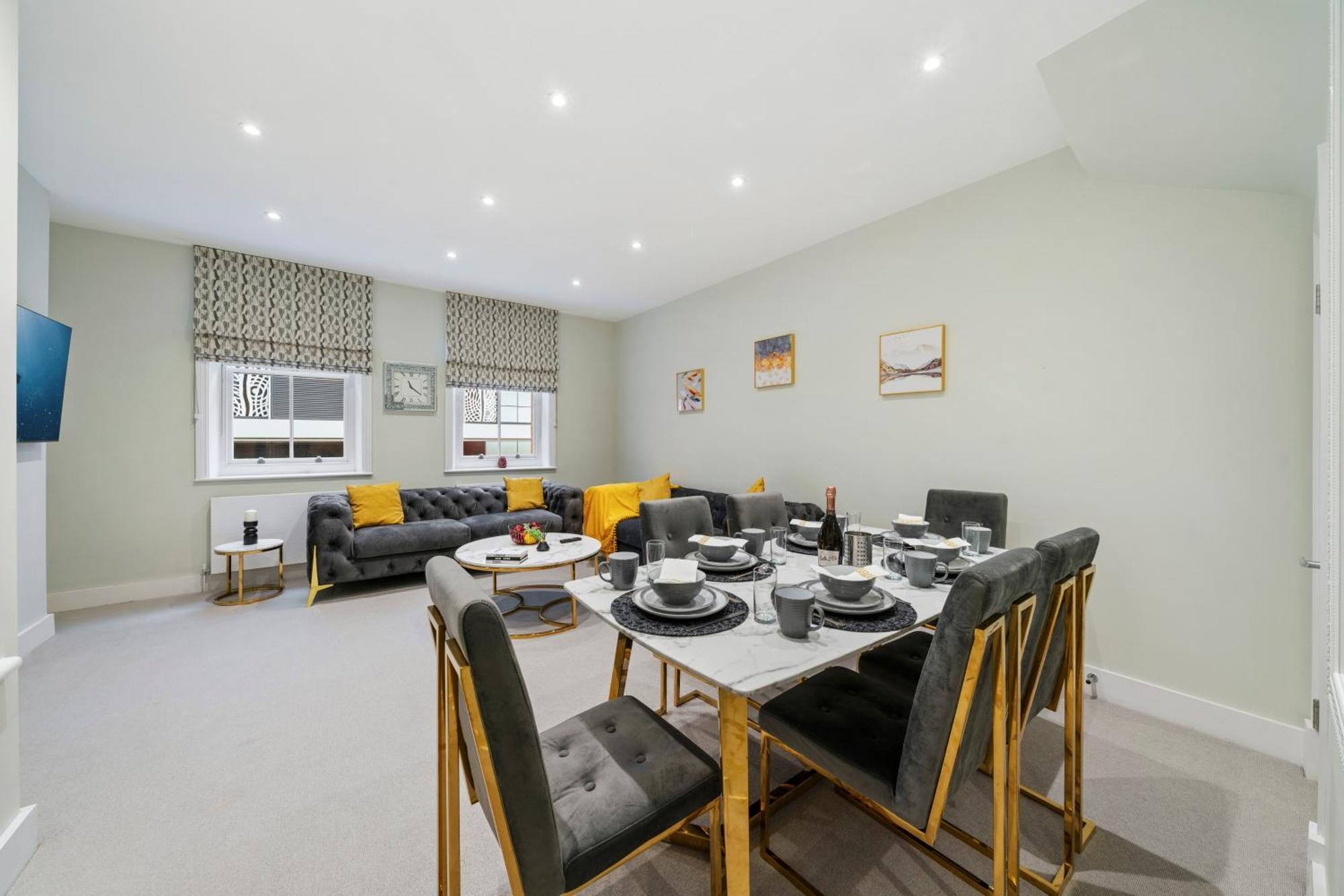 Chic 2 Bed Maisonette In Mayfair 32A Лондон Экстерьер фото