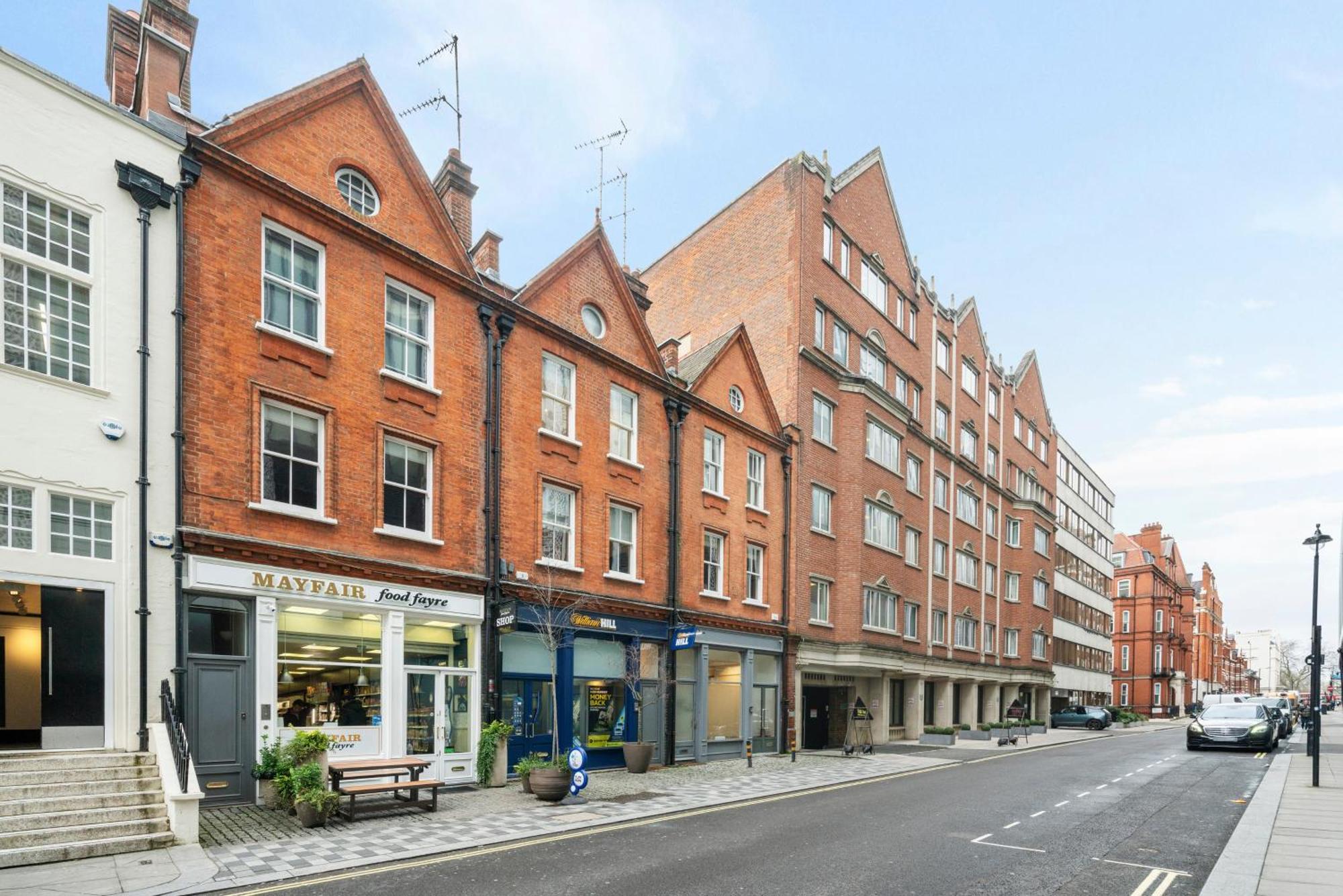 Chic 2 Bed Maisonette In Mayfair 32A Лондон Экстерьер фото